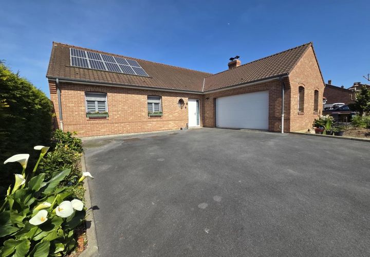Bungalow i Cambrai, Nord, Cambrai - € 271.900 | Ref: 7671937 - foto 1