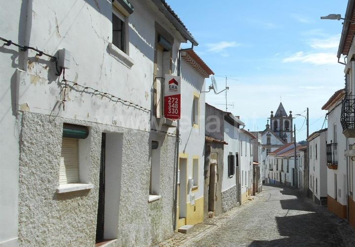 Villa i Castelo Branco, Castelo Branco, Castelo Branco - € 67.500 | Ref: 102260089 - foto 1
