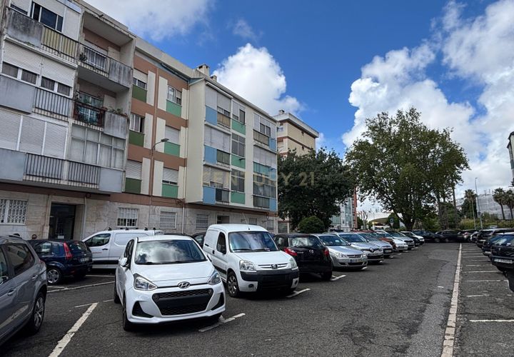 Lejlighed i Amadora, Lisbon, Amadora - € 298.000 | Ref: C0506-00692 - foto 1