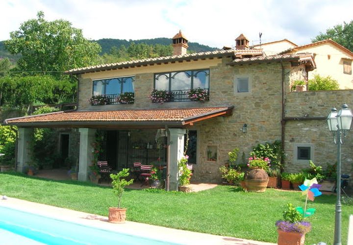 Villa i Reggello, Florence, Reggello - € 550.000 | Ref: v632321-x - foto 1