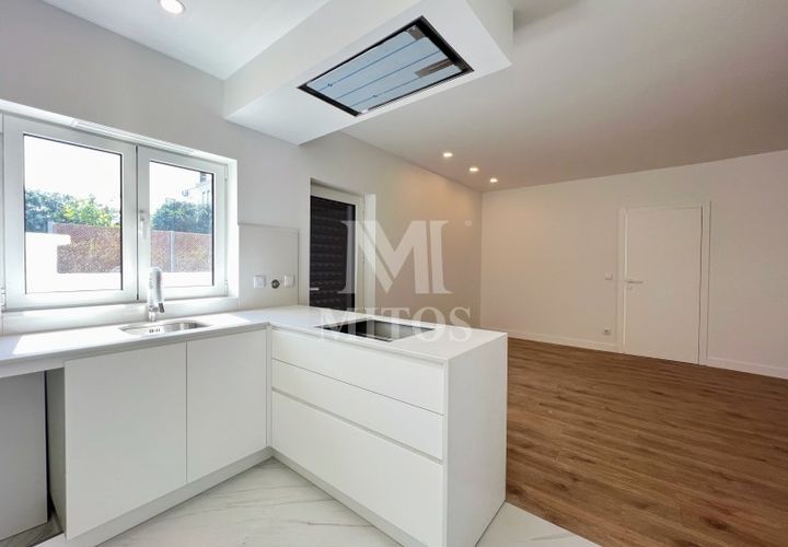 Villa i Viana do Castelo, Viana do Castelo, Viana do Castelo - € 550.000 | Ref: M295 - foto 1