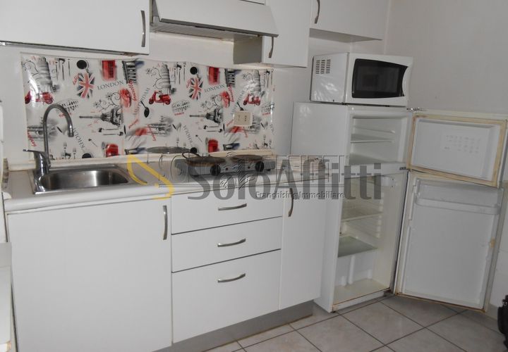 Apartament a Pavia, Pavia, Pavia - € 370/mes | Ref: AB001816 - foto 1