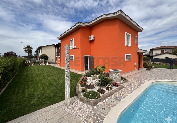 Villa a Ricengo, Cremona, Ricengo - € 390.000 | Ref: RICENGO02 - foto 1