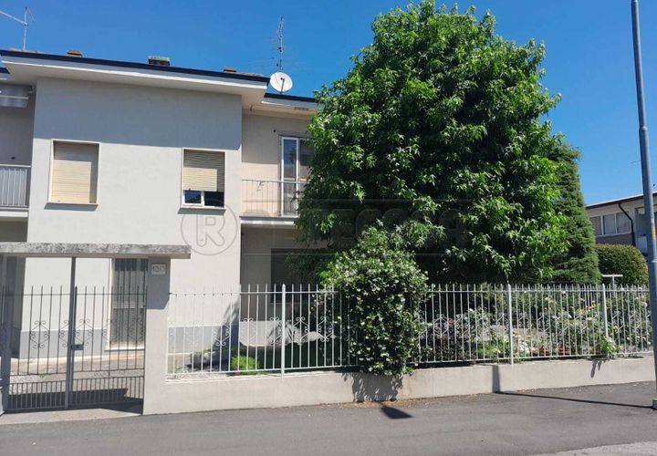 Villa a Crema, Cremona, Crema - € 260.000 | Ref: CREMA404-1 - foto 1