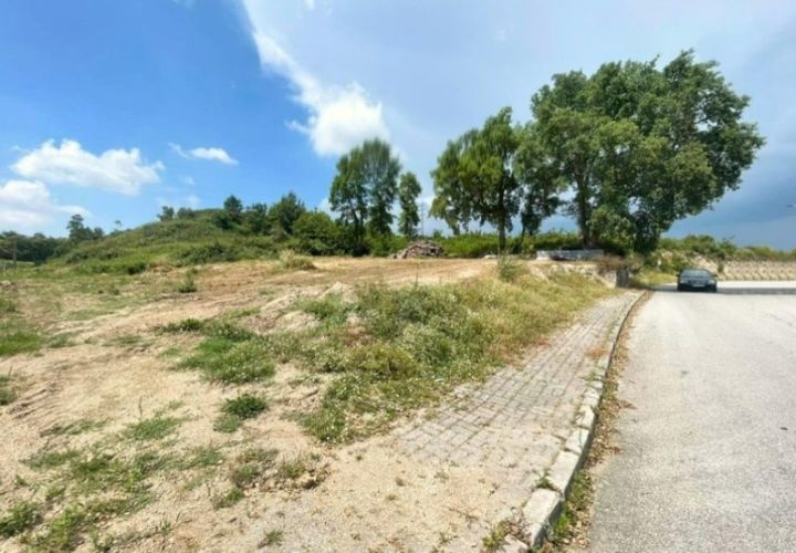 Helårsgrund i Paredes, Porto, Paredes - € 200.000 | Ref: RO2856 - foto 1