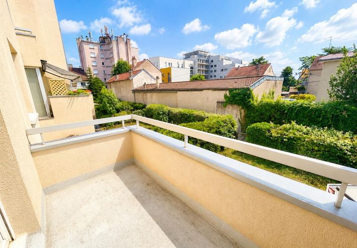 Apartament a Dijon, Cote-d'Or, Dijon - € 920/mes | Ref: EB-408 - foto 1