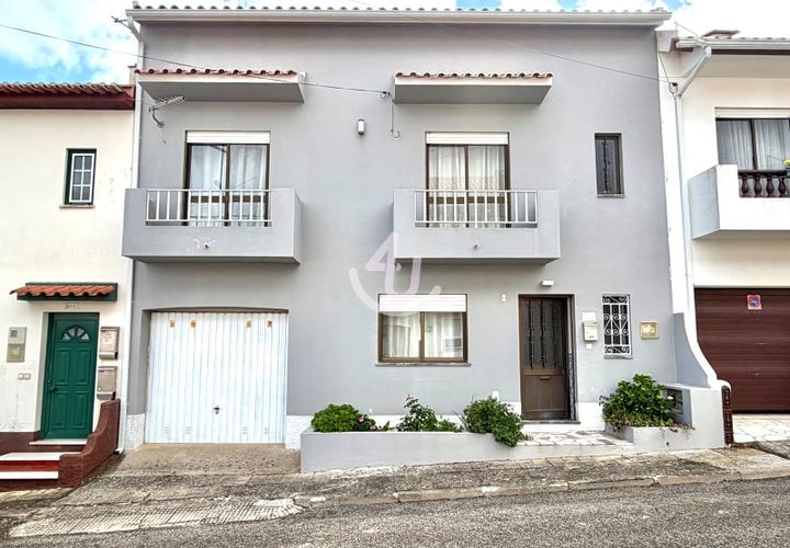 Villa i Nazare, Leiria, Nazare - € 547.500 | Ref: S4U132-V122 - foto 1