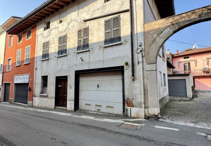 Villa i Bovezzo, Brescia, Bovezzo - € 350.000 | Ref: v217 - foto 1