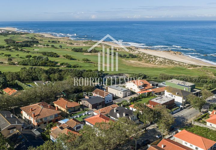 Villa i Arcozelo, Porto, Arcozelo - € 625 000 | Ref: AP/64 - foto 1