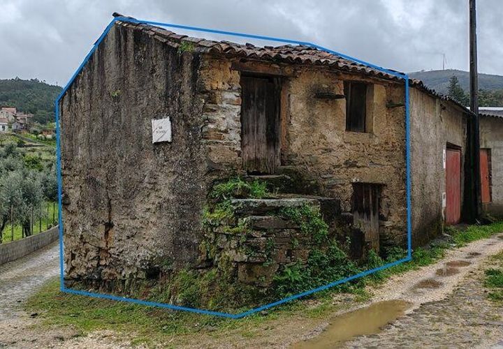Byhus i Serta, Castelo Branco, Serta - € 5.900 | Ref: 909983 - foto 1