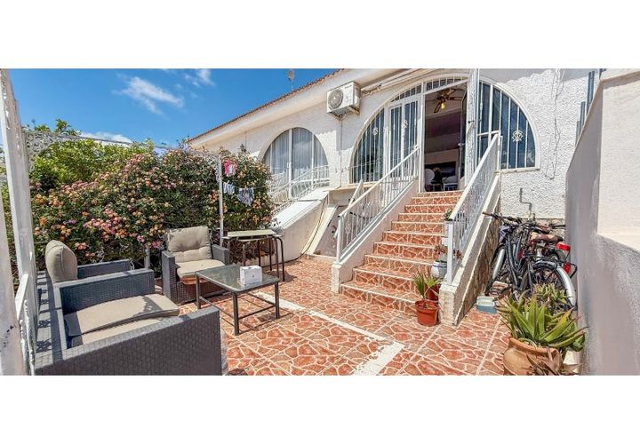 Villa i Rojales, Alicante, Rojales - € 149.000 | Ref: MLSC6898915 - foto 1