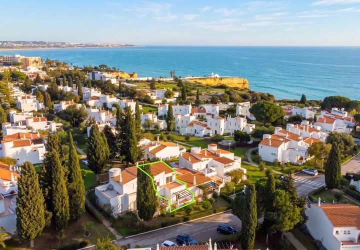 Villa i Lagoa, Faro, Lagoa - € 768.000 | Ref: C0454-00180 - foto 1