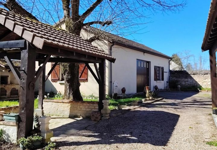 Villa i Chatellerault, Vienne, Chatellerault - € 149.950 | Ref: 234_KPE-0026227 - foto 1