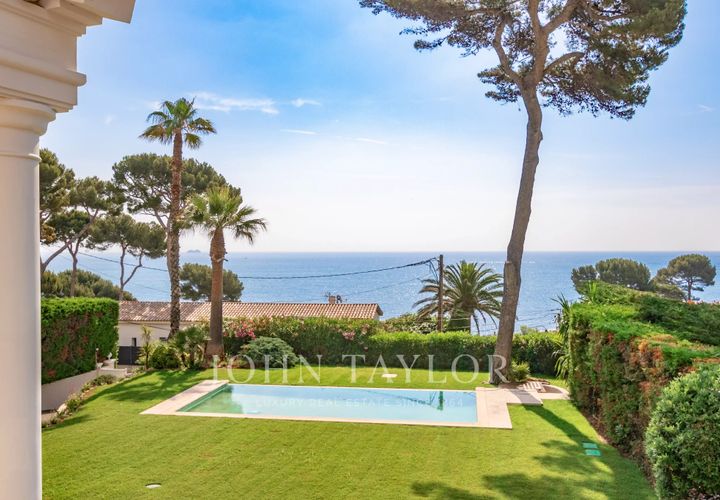 Villa i Antibes, Alpes-Maritimes, Antibes - € 3.200.000 | Ref: V0679AN - foto 1