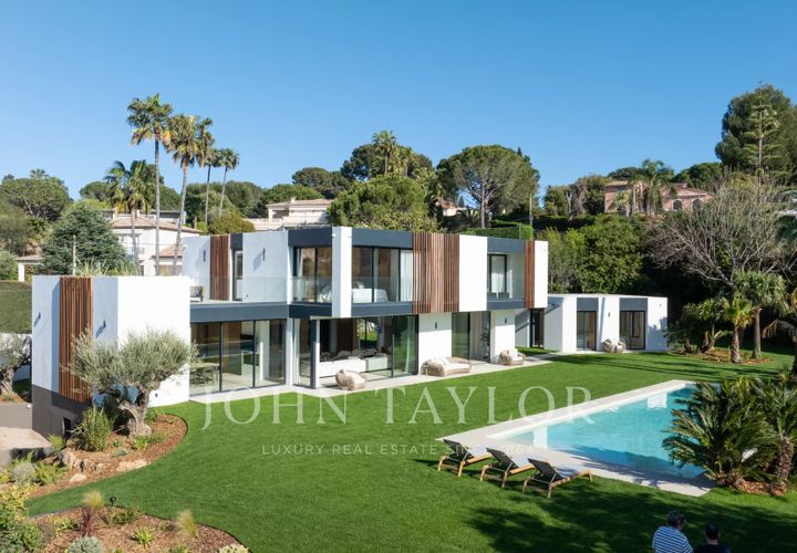 Villa i Antibes, Alpes-Maritimes, Antibes - € 12.500.000 | Ref: V0718AN - foto 1