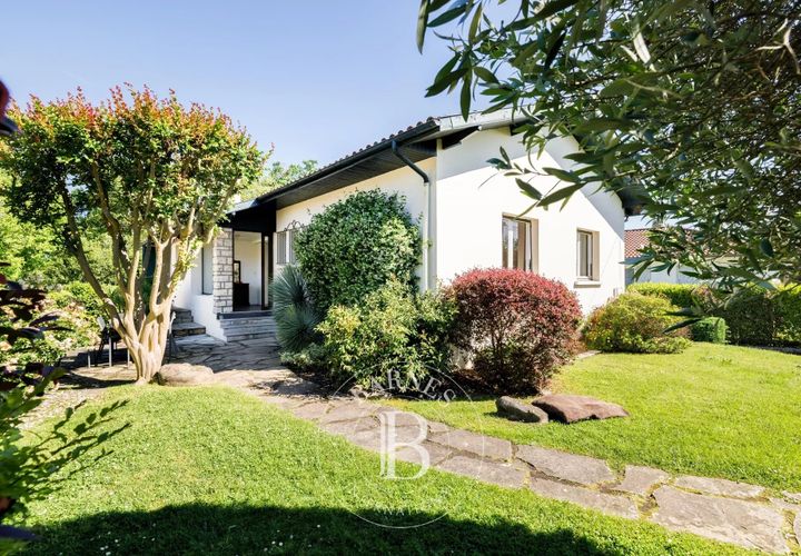 Villa i Anglet, Pyrenees-Atlantiques, Anglet - € 1.290.000 | Ref: M1865 - foto 1