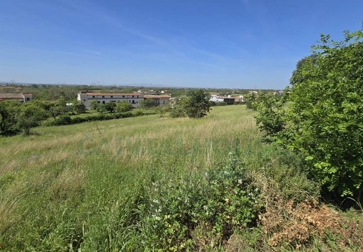 Helårsgrund i Maddaloni, Caserta, Maddaloni - € 230.000 | Ref: 230TE - foto 1