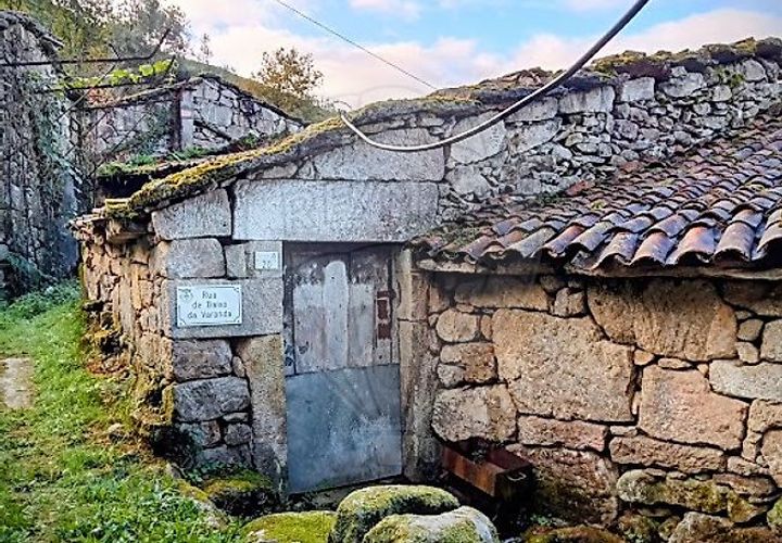 Villa i Ponte da Barca, Viana do Castelo, Ponte da Barca - € 17.000 | Ref: 123331220-1 - foto 1