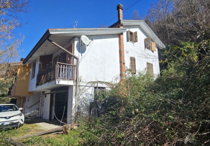 Villa i Ronca, Verona, Ronca - € 130.000 | Ref: 333 - foto 1