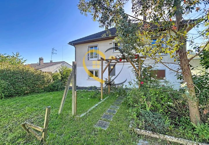 Villa a Vierzon, Cher, Vierzon - € 118.000 | Ref: 86995763 - foto 1