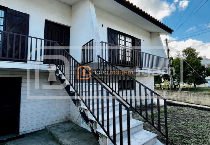 Villa i Aveiro, Aveiro, Aveiro - € 330.000 | Ref: Ni2156 - foto 1