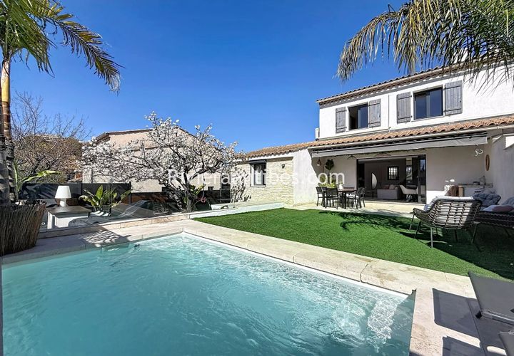 Villa i Antibes, Alpes-Maritimes, Antibes - € 695.000 | Ref: 87017574 - foto 1