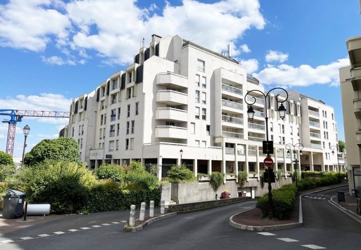Lejlighed i Saint-Cloud, Hauts-de-Seine, Saint-Cloud - € 246.890 | Ref: 92-25-002745 - foto 1