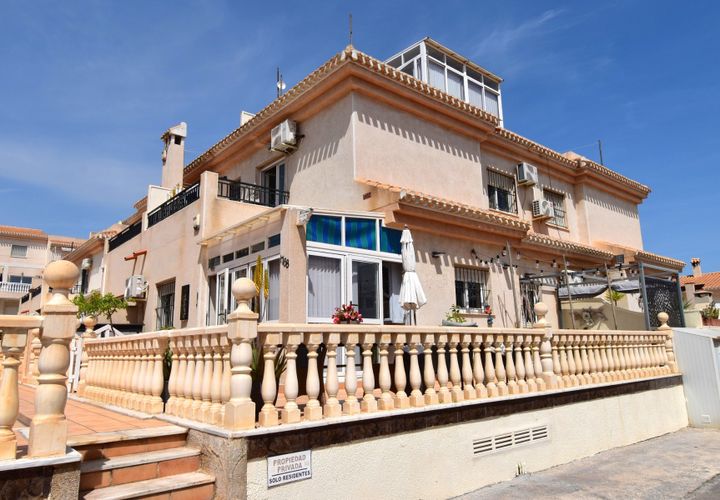Villa i Playa Flamenca, Alicante, Playa Flamenca - € 249.000 | Ref: R-77967 - foto 1