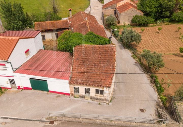 Villa a Mealhada, Aveiro, Mealhada - € 35.000 | Ref: LUX_CB-01409 - foto 1