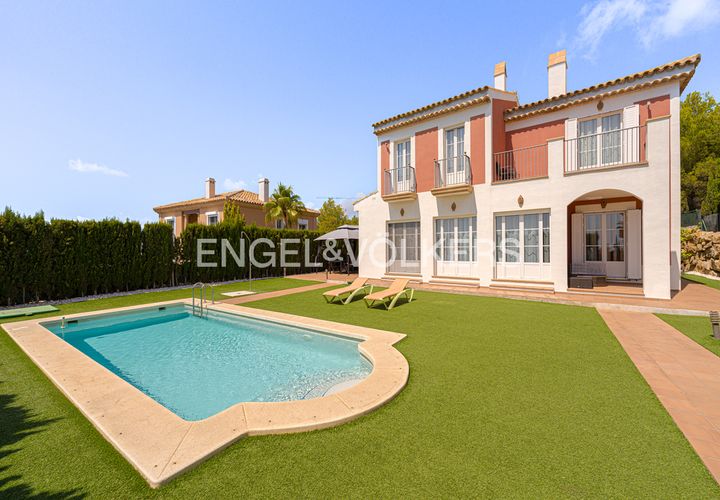 Villa i Finestrat, Alicante, Finestrat - € 810.000 | Ref: W-02VU43 - foto 1