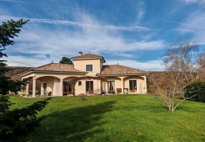 Villa a Cellieu, Loire, Cellieu - € 1.500/mes | Ref: 878357 - foto 1