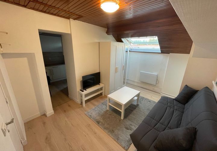 Estudi a Saran, Loiret, Saran - € 600/mes | Ref: 877663 - foto 1