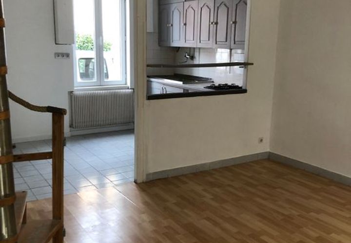 Villa a Oullins, Rhone, Oullins - € 1.200/mes | Ref: 877475 - foto 1