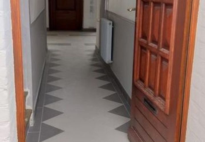 Villa a Reims, Marne, Reims - € 1.200/mes | Ref: 240663 - foto 1