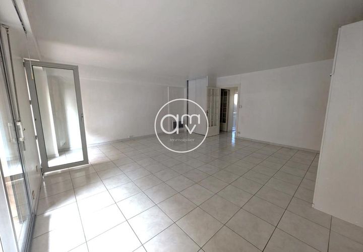 Leilighet i Hyeres, Var, Hyeres - € 252 000 | Ref: getkey_u_529600469 - foto 1