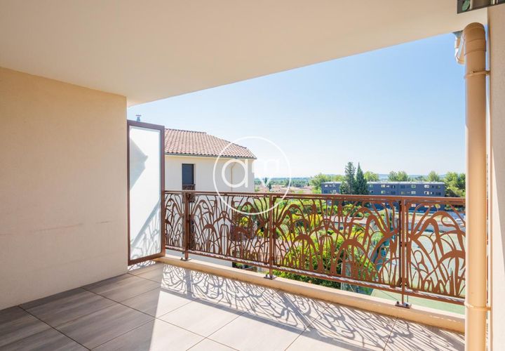 Duplex i Hyeres, Var, Hyeres - € 399.000 | Ref: getkey_u_529600658 - foto 1