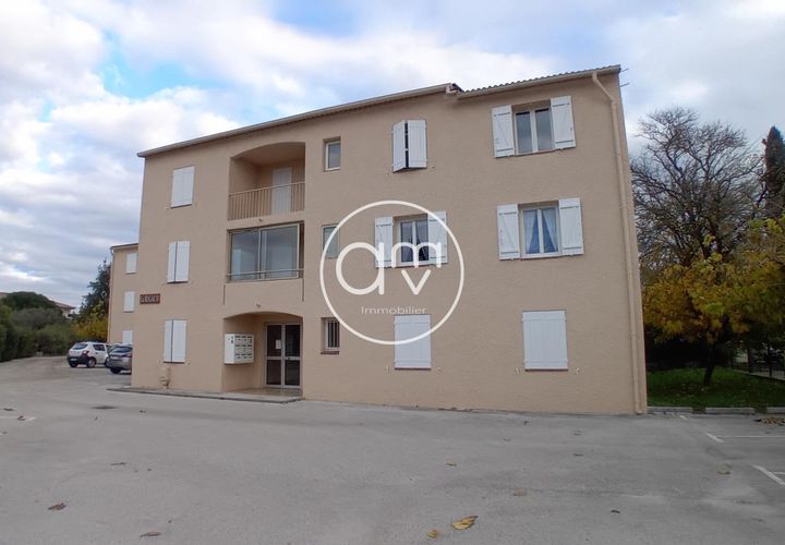 Dupleks i La Crau, Var, La Crau - € 219 000 | Ref: getkey_u_529600943 - foto 1