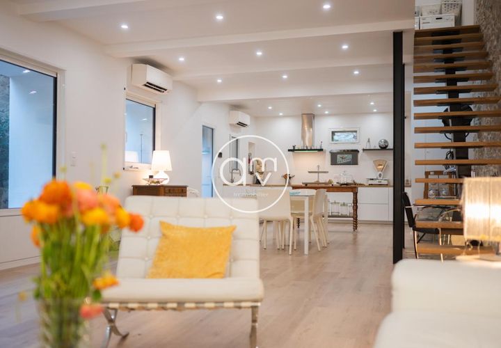 Villa a Hyeres, Var, Hyeres - € 940.000 | Ref: getkey_u_529601021 - foto 1