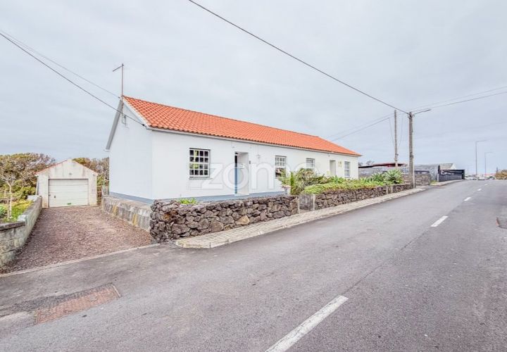 Villa i Madalena, Pico, Madalena - € 198.500 | Ref: ZMPT588097 - foto 1