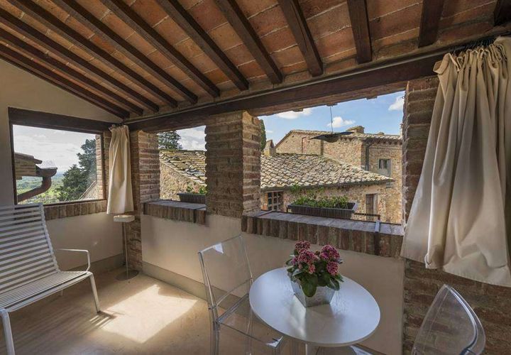 Erhvervsejendom i Arezzo, Arezzo, Arezzo - € 930.000 | Ref: V341-1157588 - foto 1