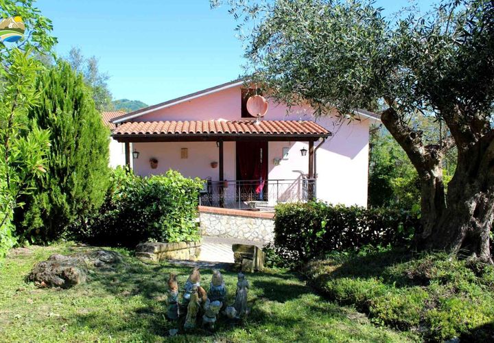 Villa a Bisenti, Teramo, Bisenti - € 78.000 | Ref: EL1163-1171529 - foto 1