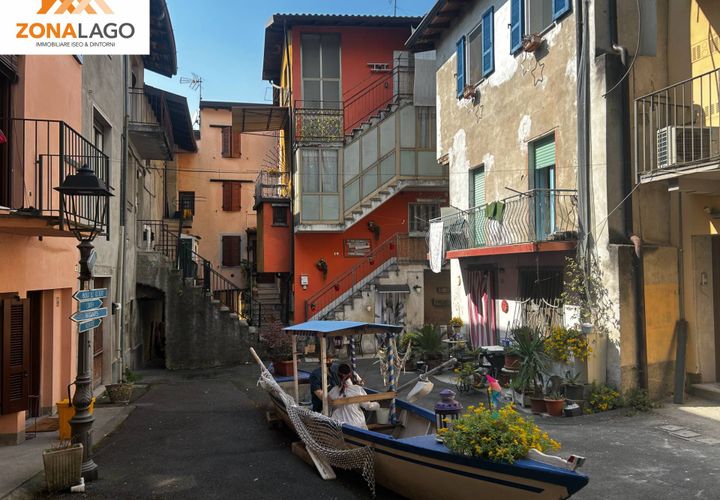 Villa a Pisogne, Brescia, Pisogne - € 150.000 | Ref: PSG 117 - foto 1