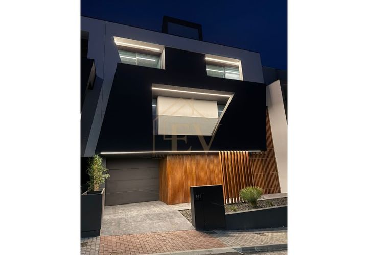 Villa i Guimaraes, Braga, Guimaraes - € 595.000 | Ref: MF-018 - foto 1