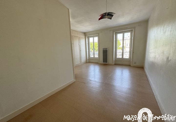 Apartament a Jarnac, Charente, Jarnac - € 432/mes | Ref: RILAP80007738NE - foto 1