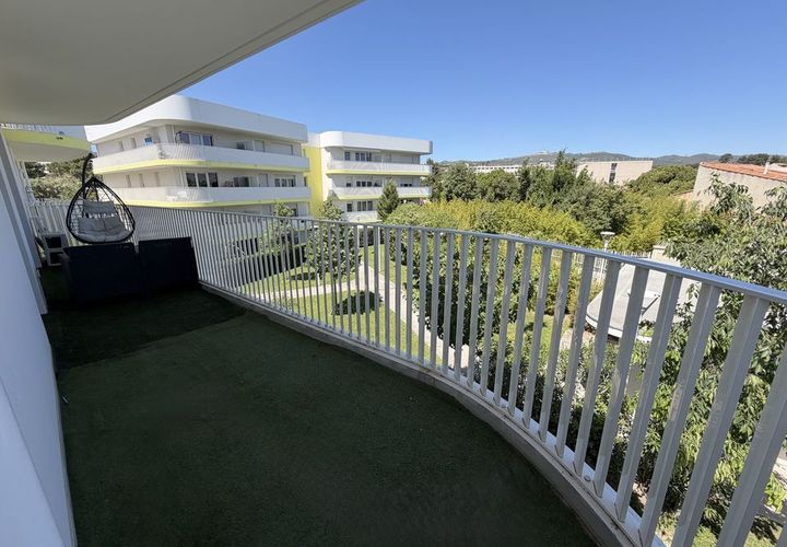 Lejlighed i Marseille, Bouches-du-Rhone, Marseille - € 220.000 | Ref: 12244CH1003 - foto 1