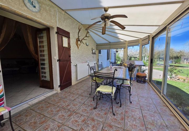 Landejendom i Cellefrouin, Charente, Cellefrouin - € 185.000 | Ref: 3011444159 - foto 1