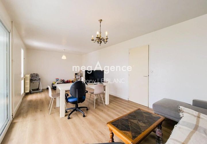 Villa i Chartres, Eure-et-Loir, Chartres - € 229 500 | Ref: 197786 - foto 1