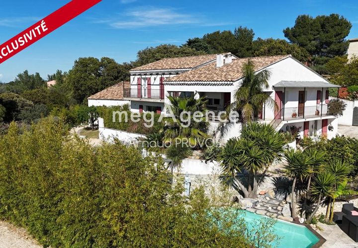 Villa i Arles, Bouches-du-Rhone, Arles - € 640.000 | Ref: 202338 - foto 1