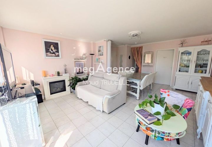Villa i Le Mans, Sarthe, Le Mans - € 225.000 | Ref: 203378 - foto 1