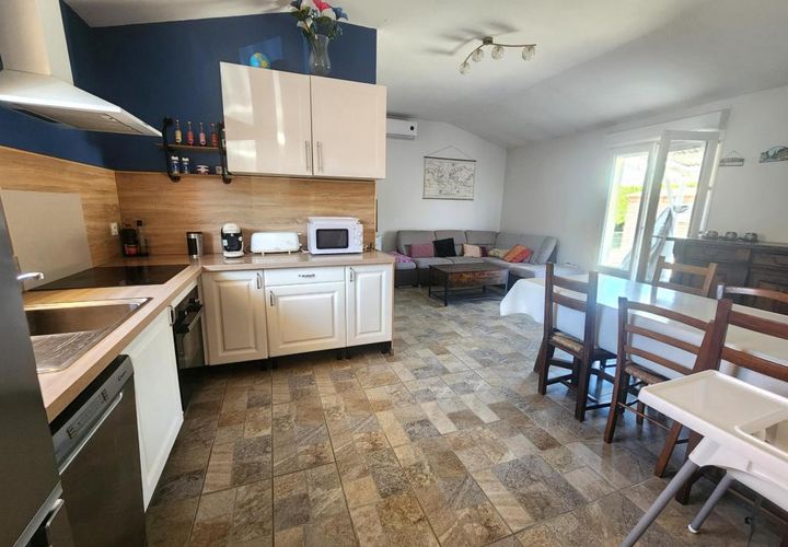 Villa i Saint-Andre-de-Cubzac, Gironde, Saint-Andre-de-Cubzac - € 200.000 | Ref: 202312 - foto 1